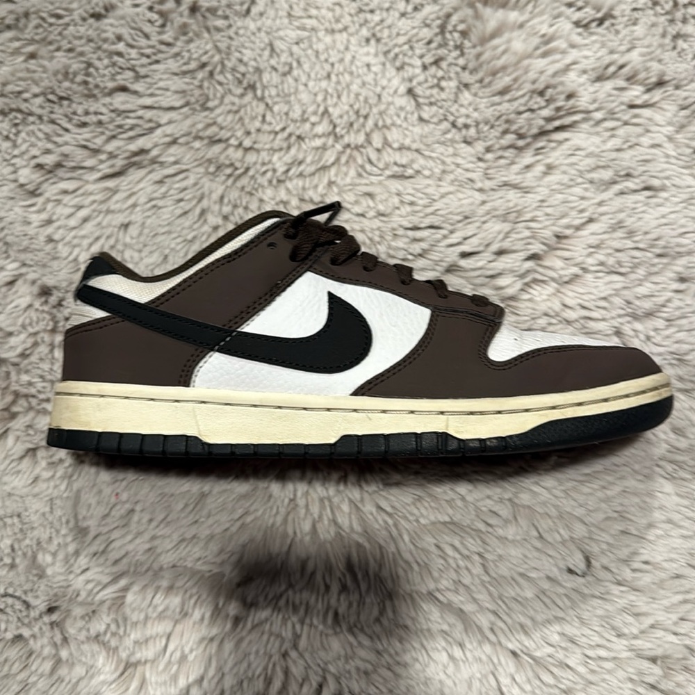 Men's Brown white and black jordans